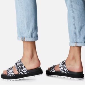 NEW-SOREL- ROAMING -TWO STRAP
SLIDE SANDAL-Sz 9-Black & White